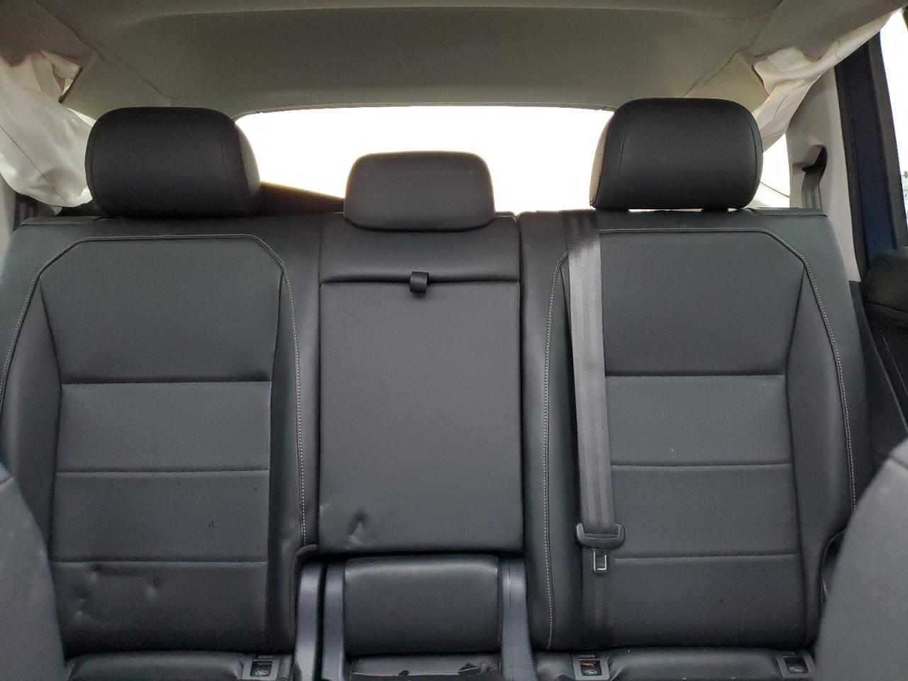2019 Volkswagen Tiguan - Image 10