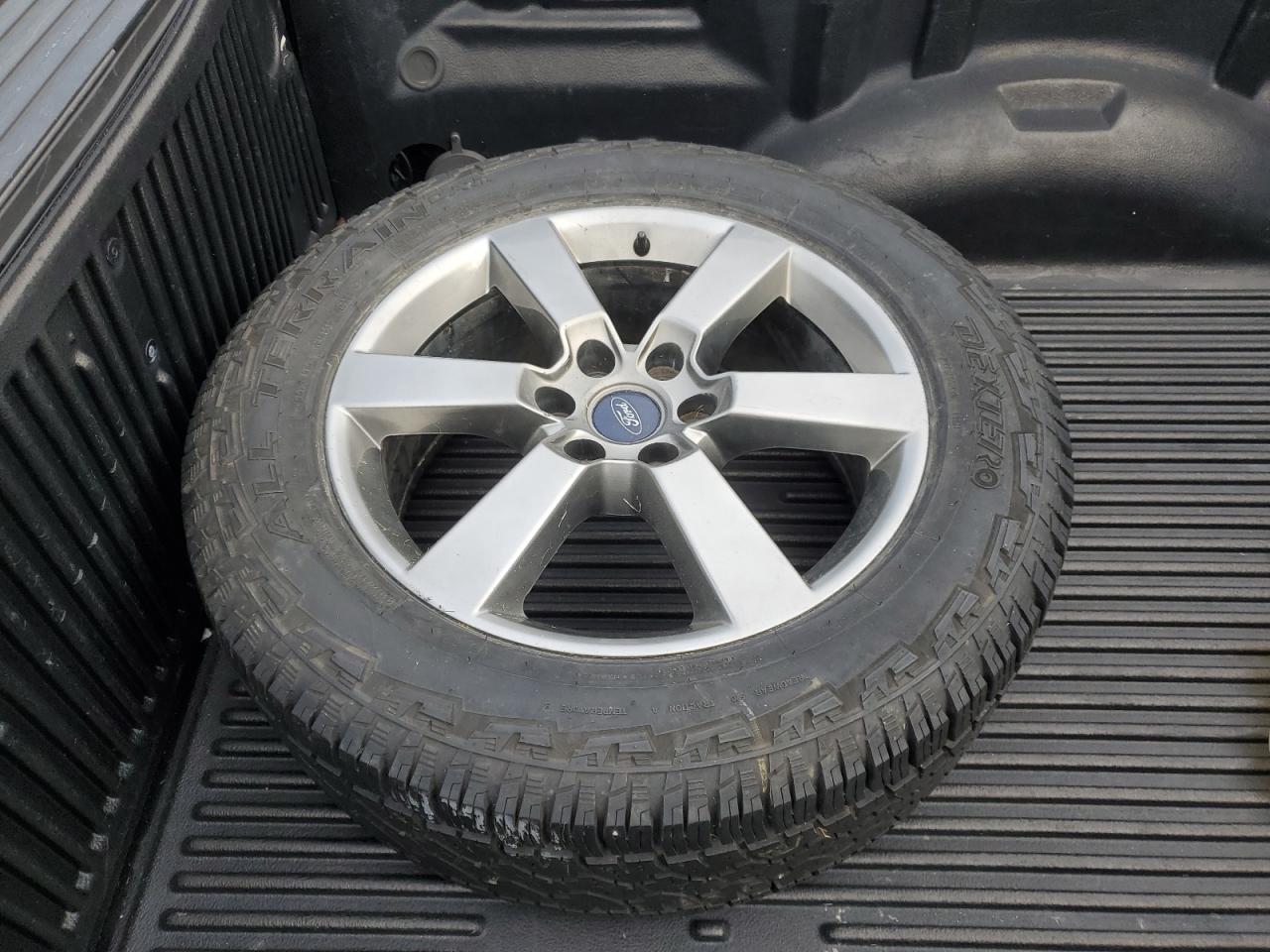 2015 Ford F-150 - Image 12