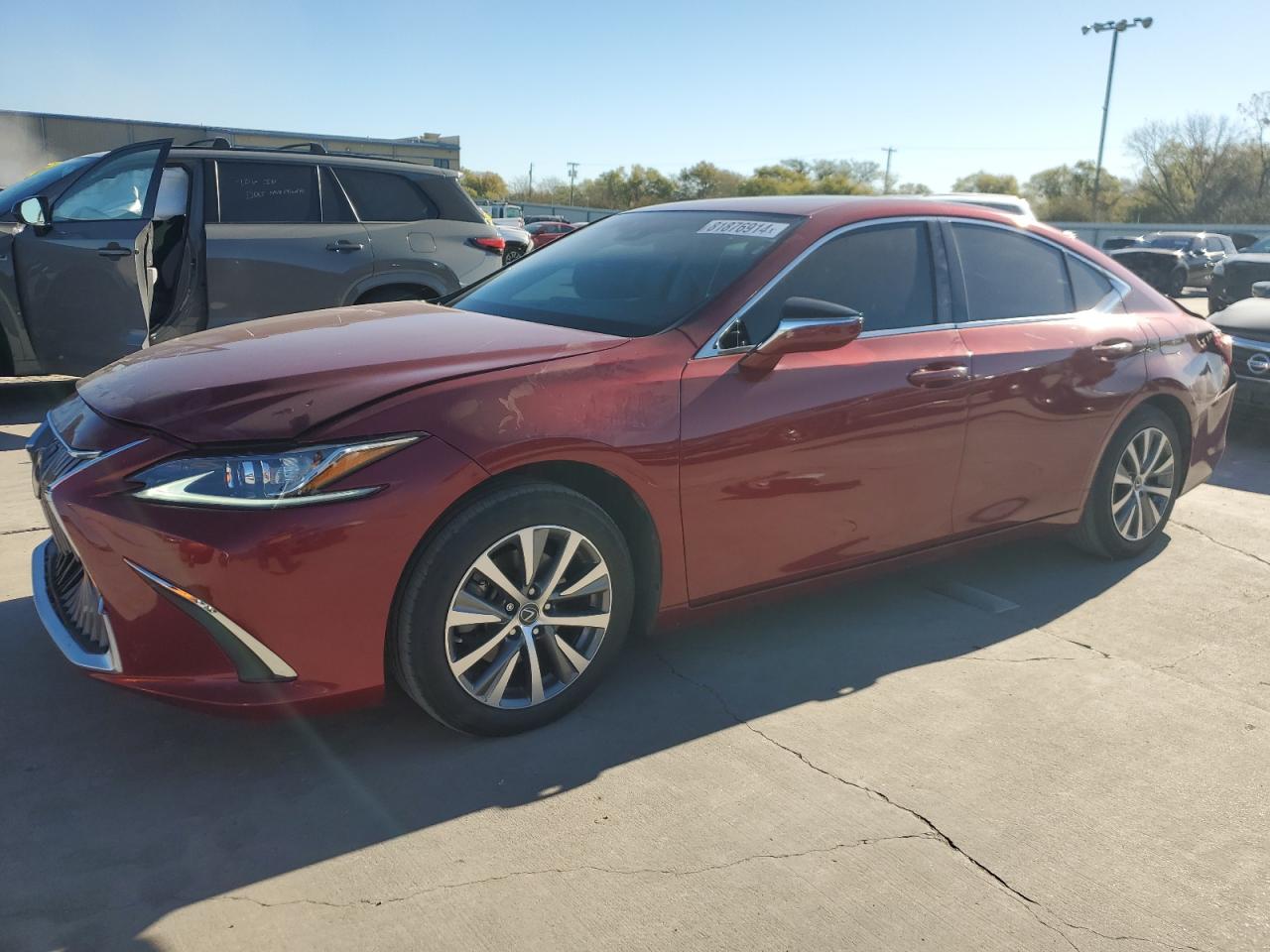 2021 Lexus ES - Image 1