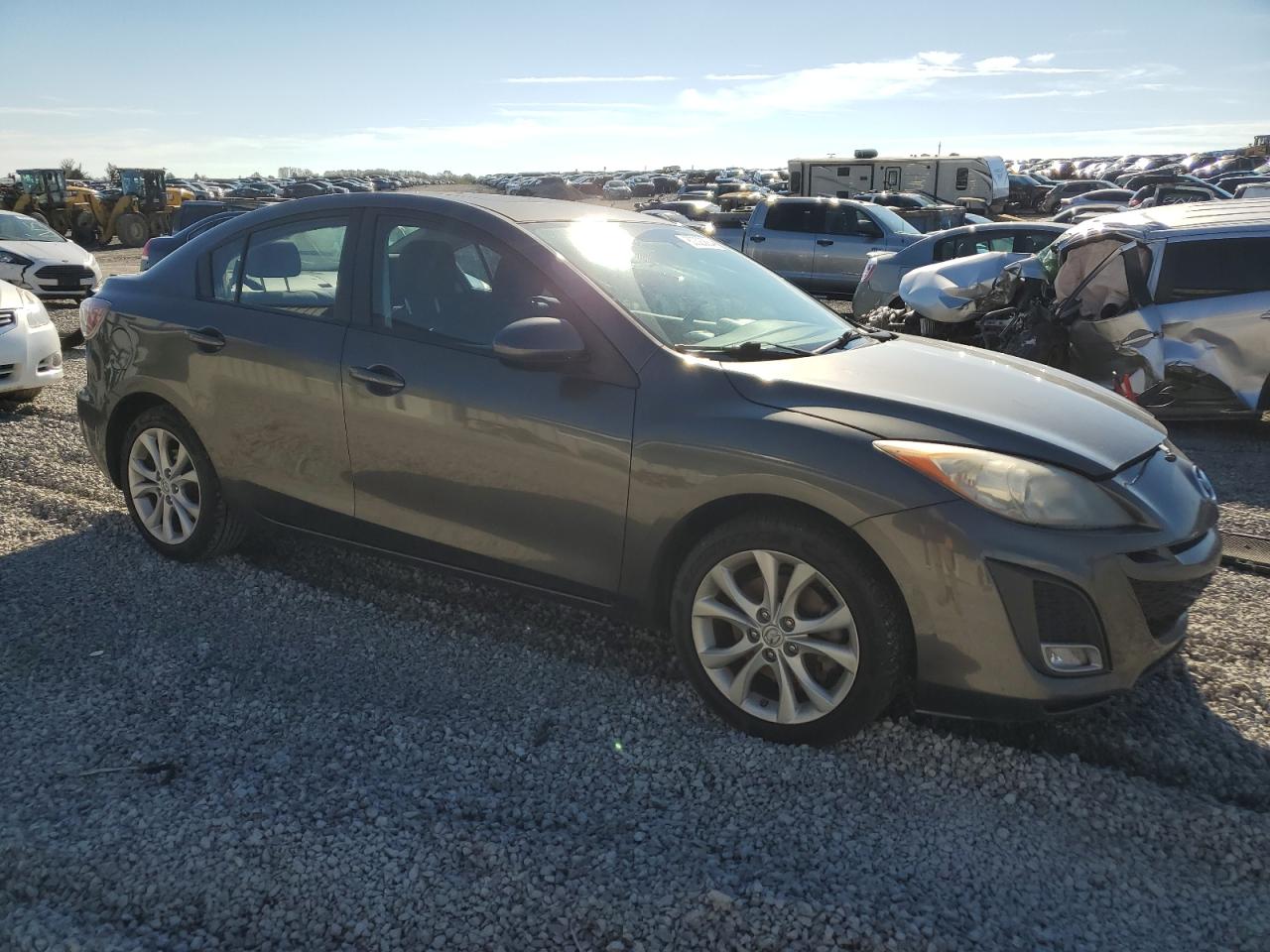 2011 Mazda 3 - Image 4