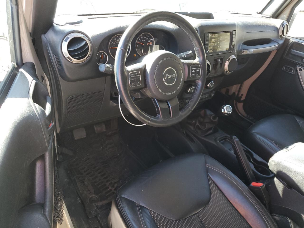 2016 Jeep Wrangler - Image 8