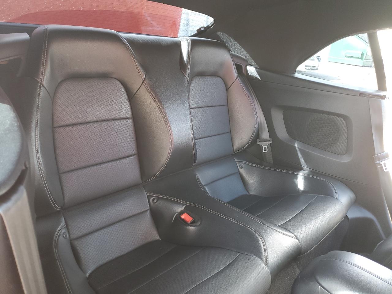 2019 Ford Mustang - Image 10