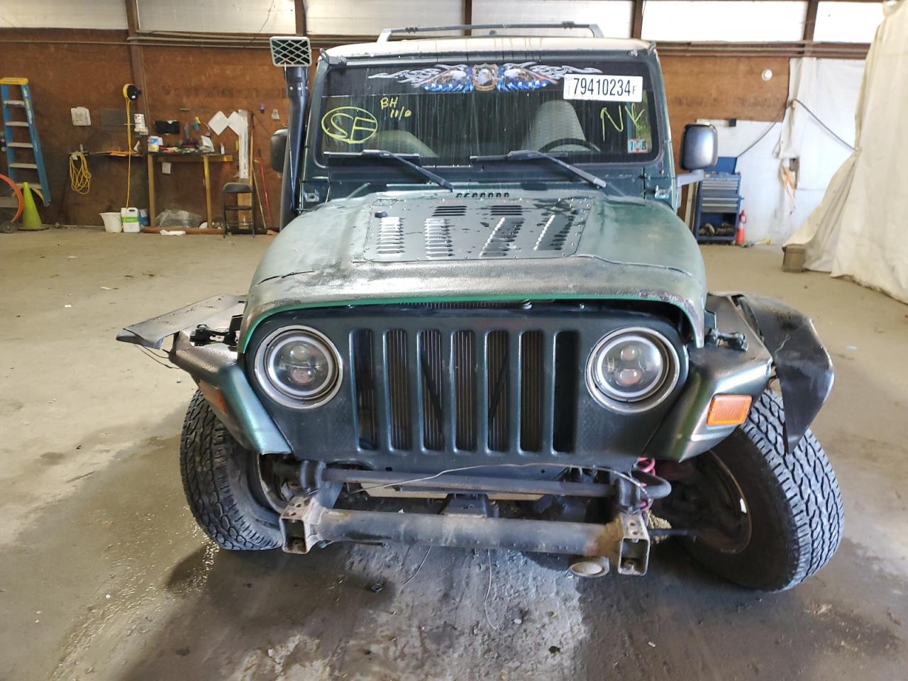 2000 Jeep Wrangler / Tj Se VIN: 1J4FA29P4YP701804 Lot: 79410234