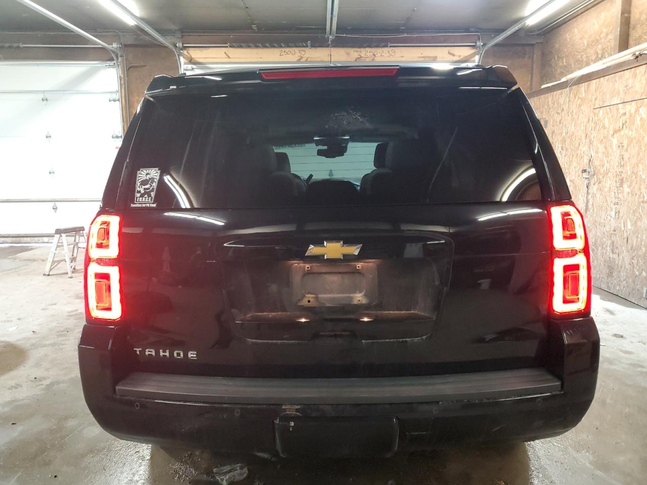 2017 Chevrolet Tahoe - Image 6