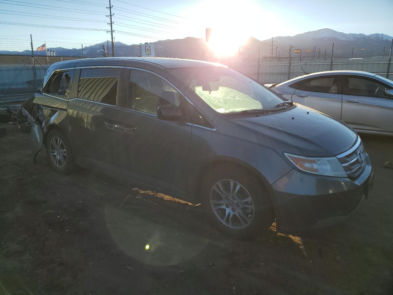 2012 Honda Odyssey - Image 4