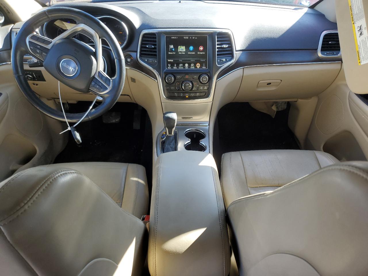 2017 Jeep Grand Cherokee - Image 8