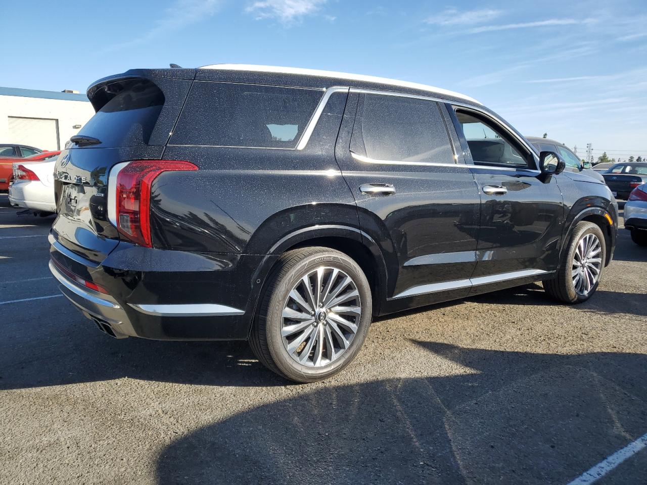 2023 Hyundai Palisade - Image 3