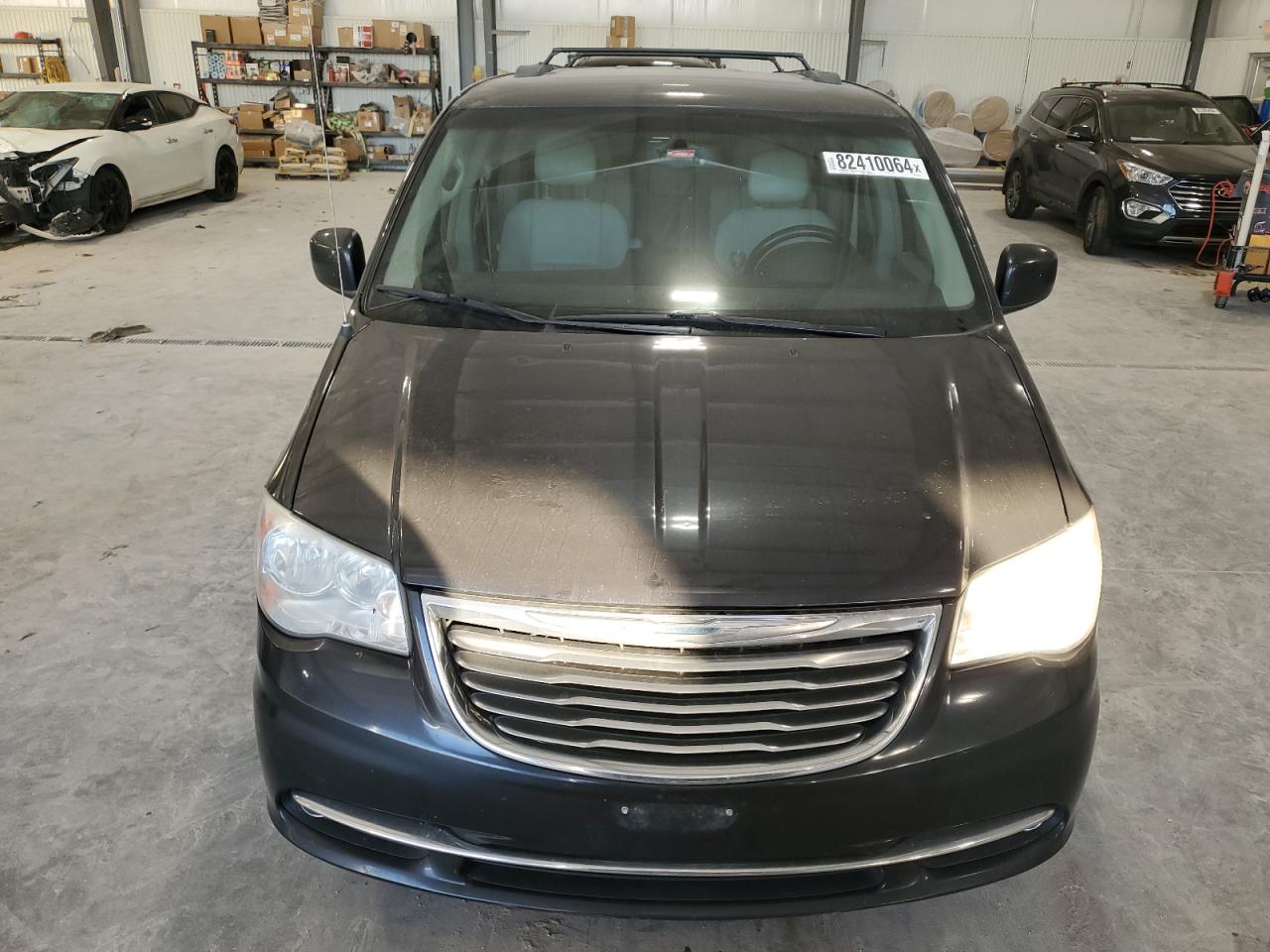 VIN 2C4RC1BG4ER409565 2014 CHRYSLER MINIVAN no.5