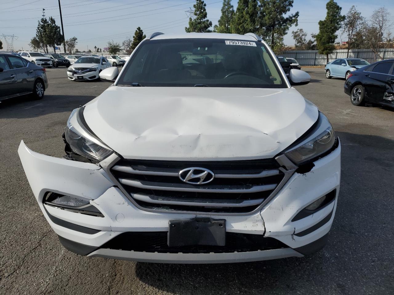 2018 Hyundai Tucson - Image 5