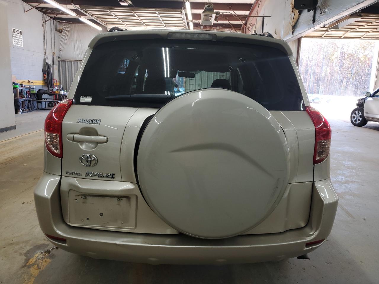 2007 Toyota RAV 4 - Image 6