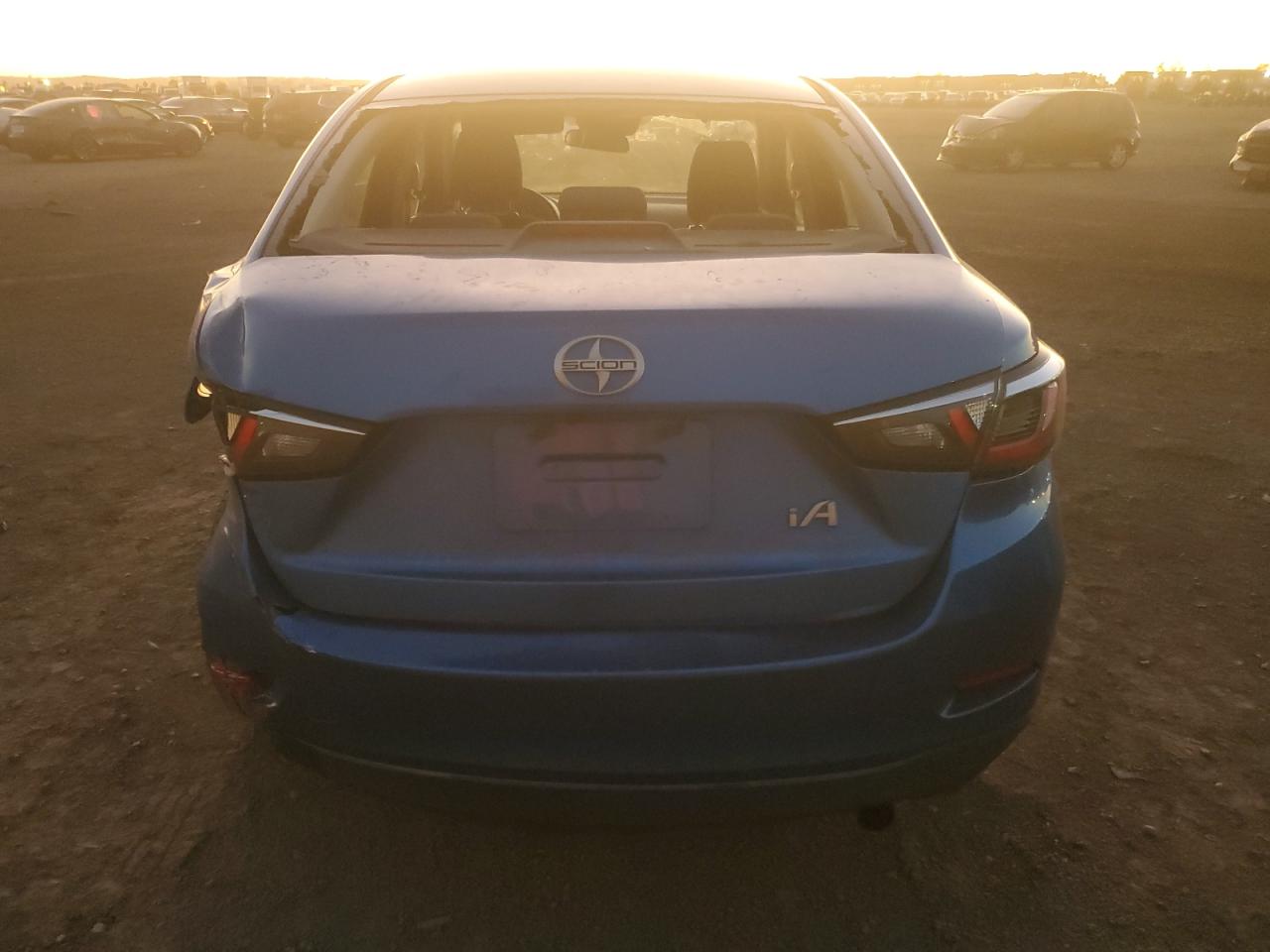 VIN 3MYDLBZV3GY139155 2016 TOYOTA SCION no.6