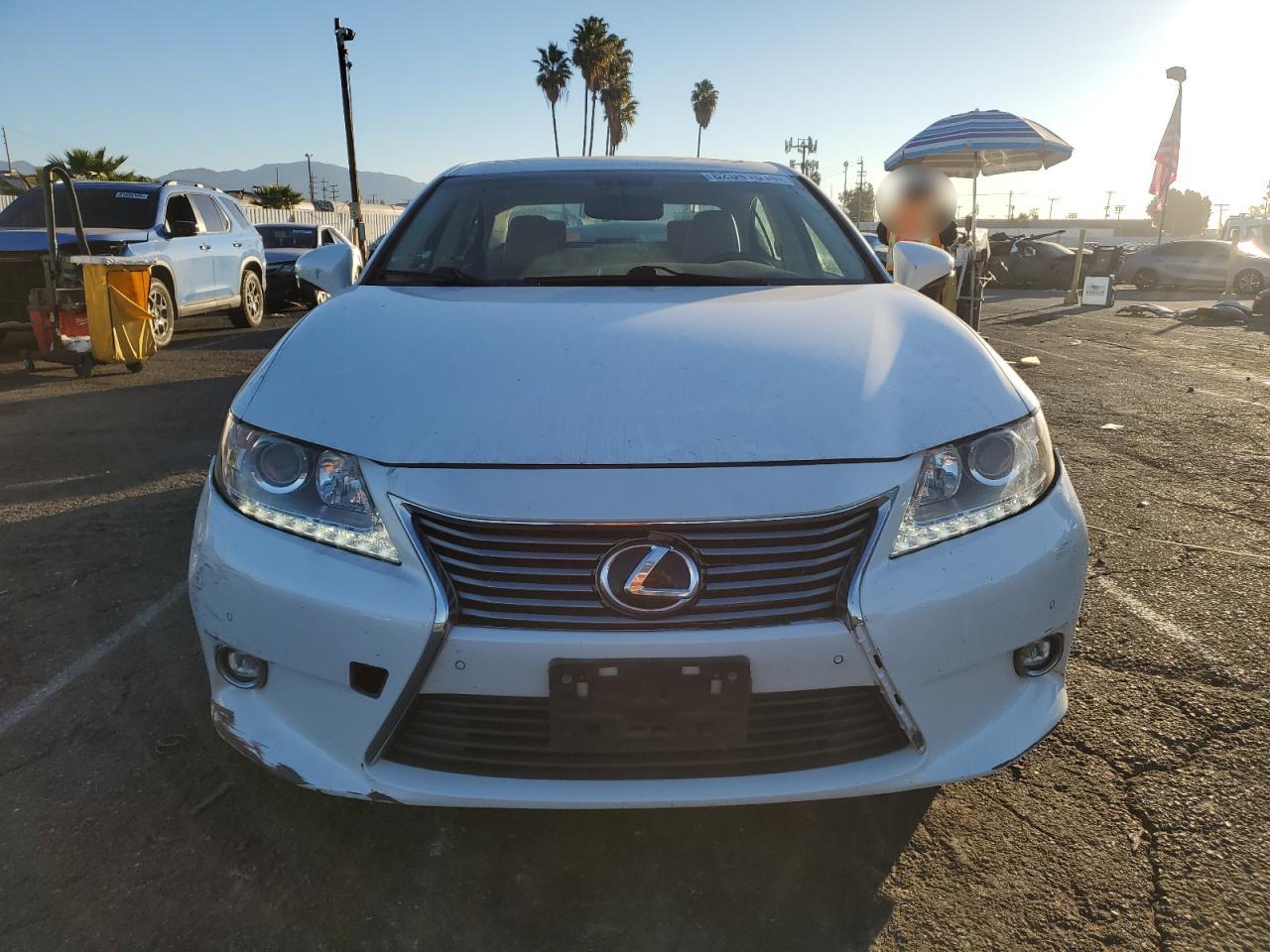 VIN JTHBK1GG4E2142969 2014 LEXUS ES350 no.5