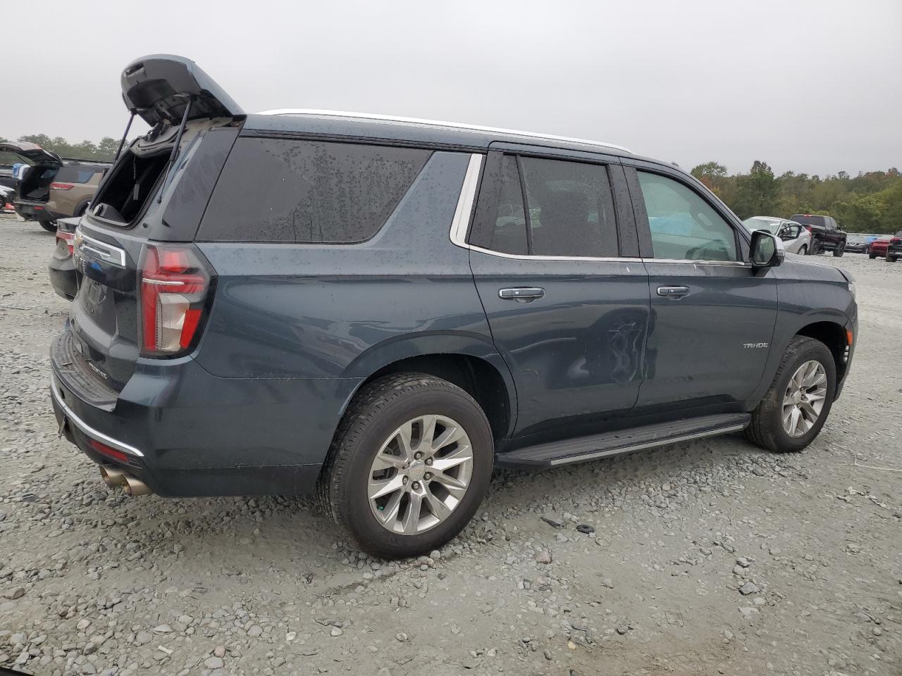 2021 Chevrolet Tahoe - Image 3