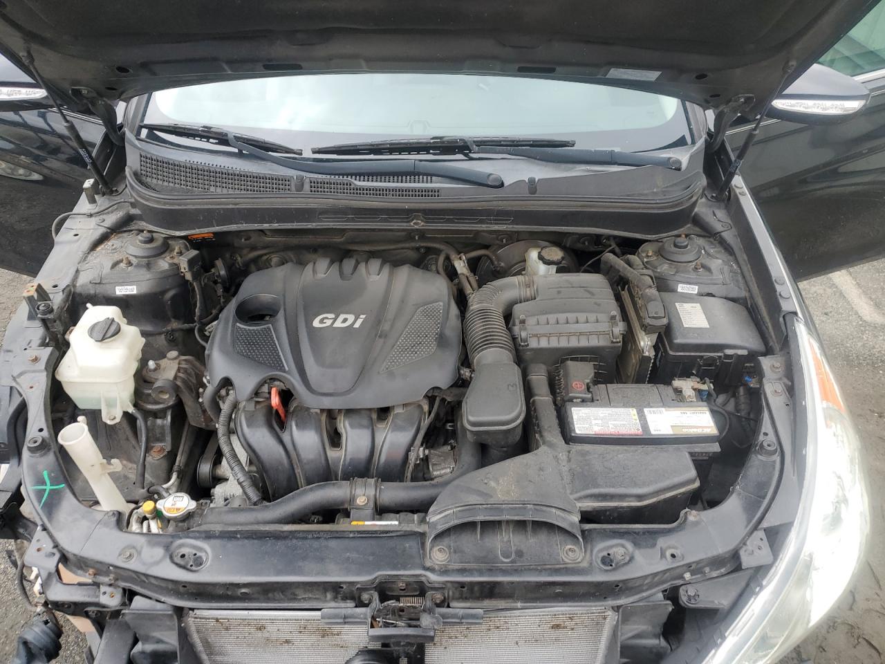 2014 Hyundai Sonata - Image 11