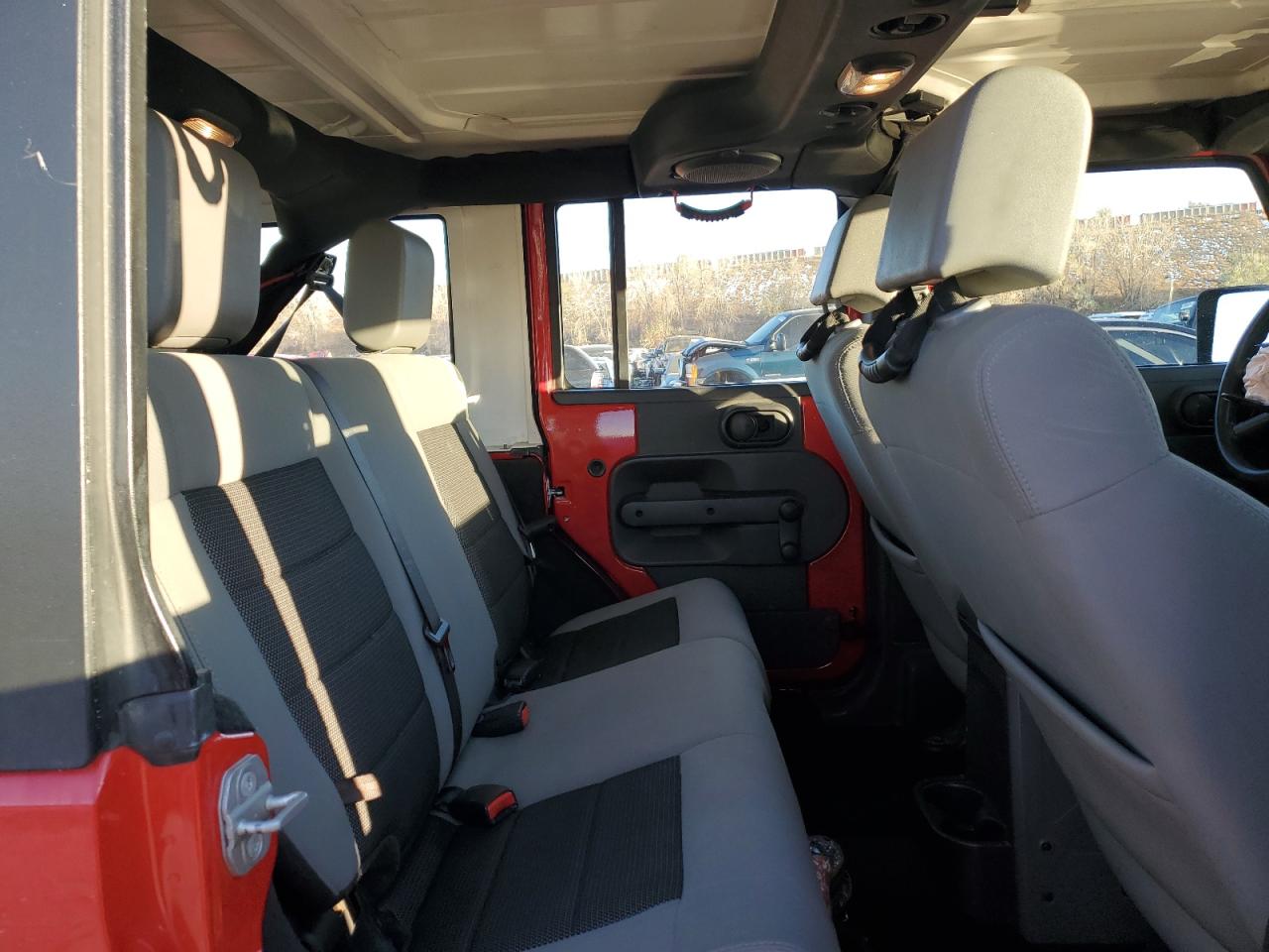 2010 Jeep Wrangler - Image 11
