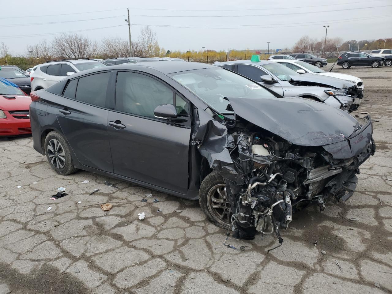 VIN JTDKARFPXH3000967 2017 TOYOTA PRIUS no.4