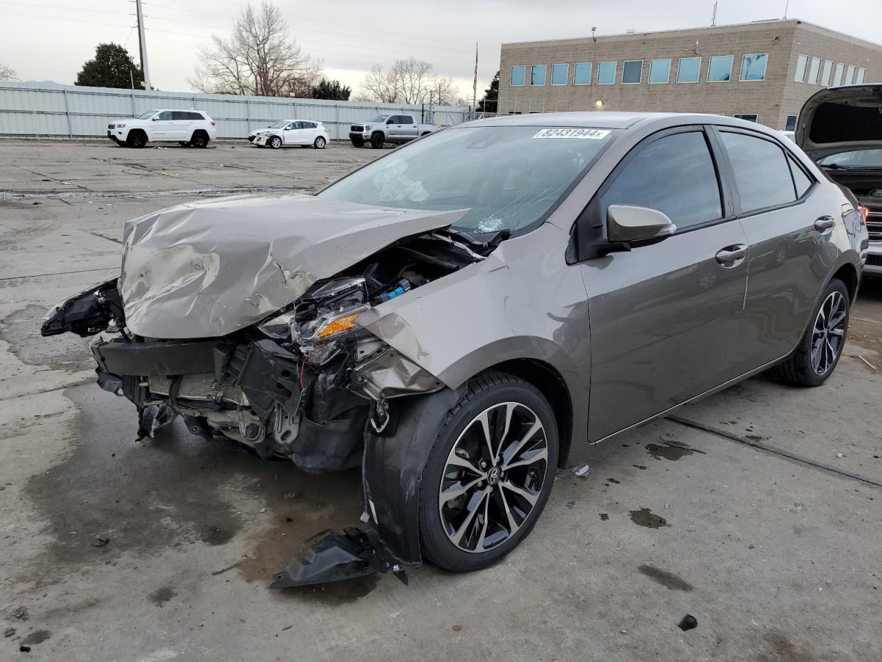 VIN 2T1BURHEXHC756342 2017 TOYOTA COROLLA no.1