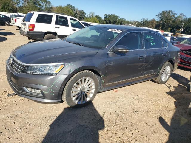  VOLKSWAGEN PASSAT 2016 Silver