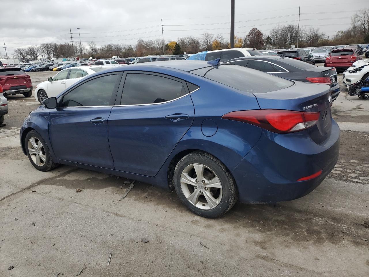 VIN 5NPDH4AE1GH739855 2016 HYUNDAI ELANTRA no.2