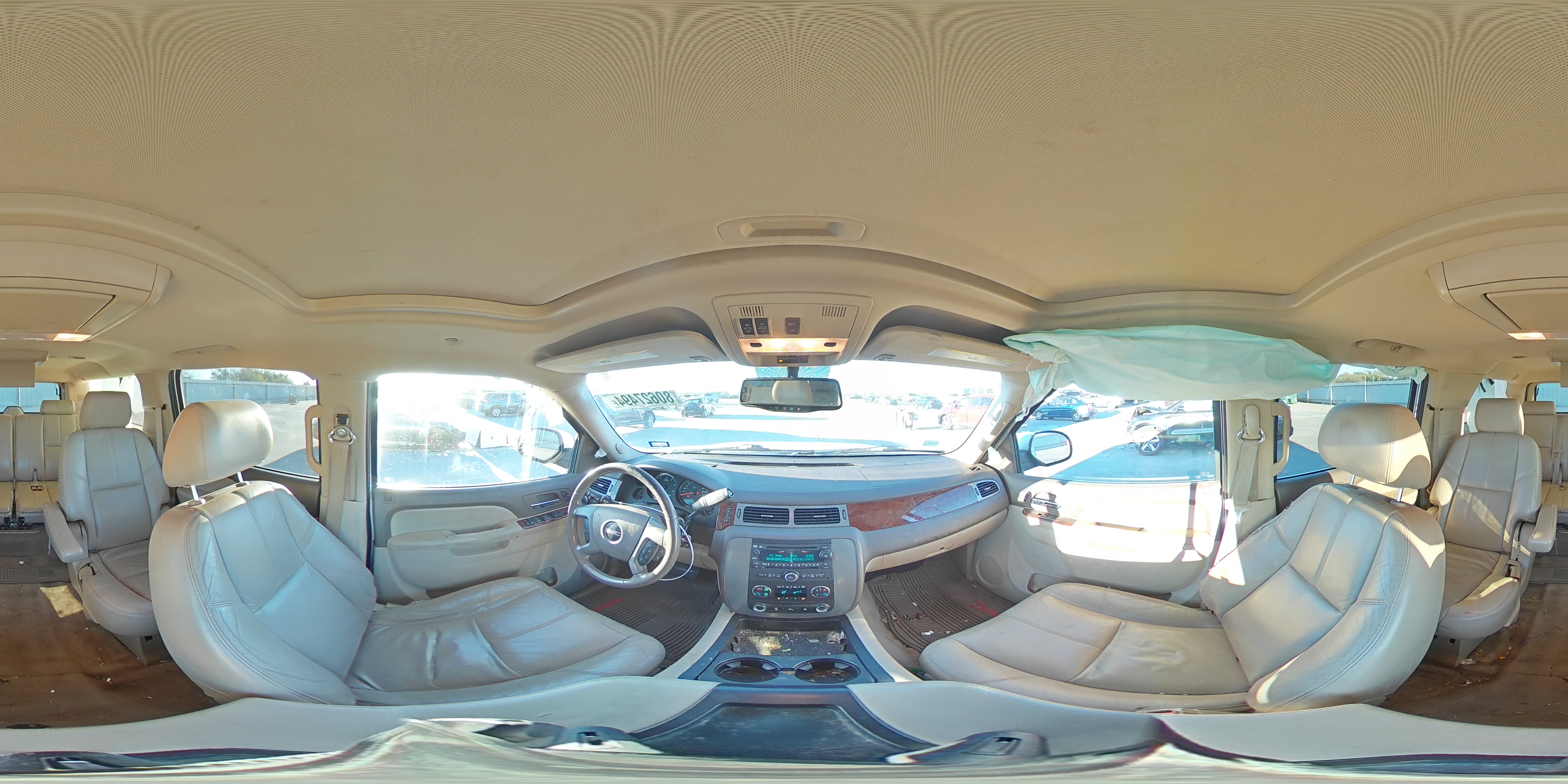 2011 GMC Yukon - Image 12