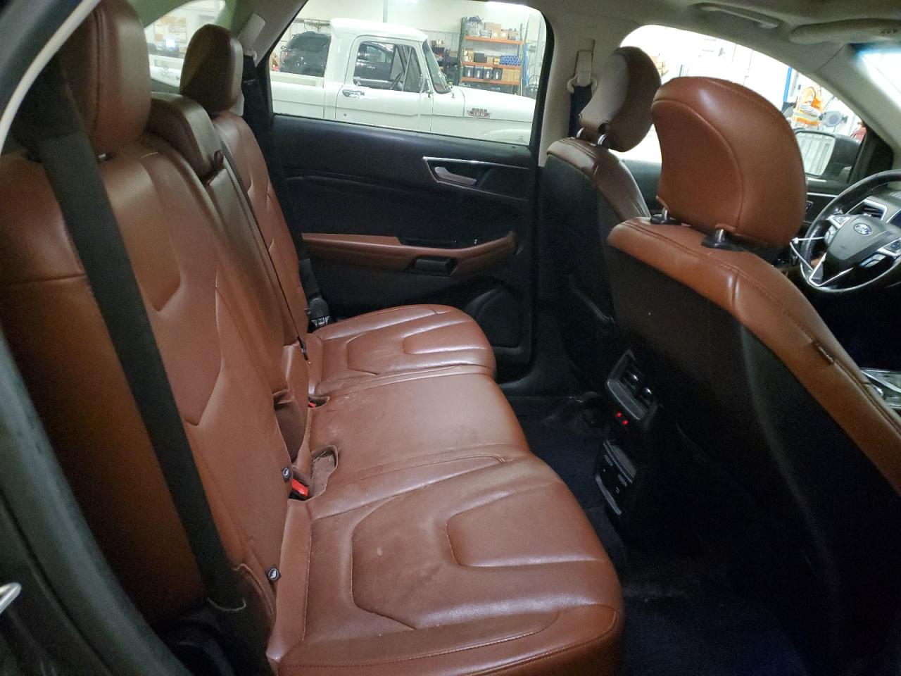 2015 Ford Edge - Image 11