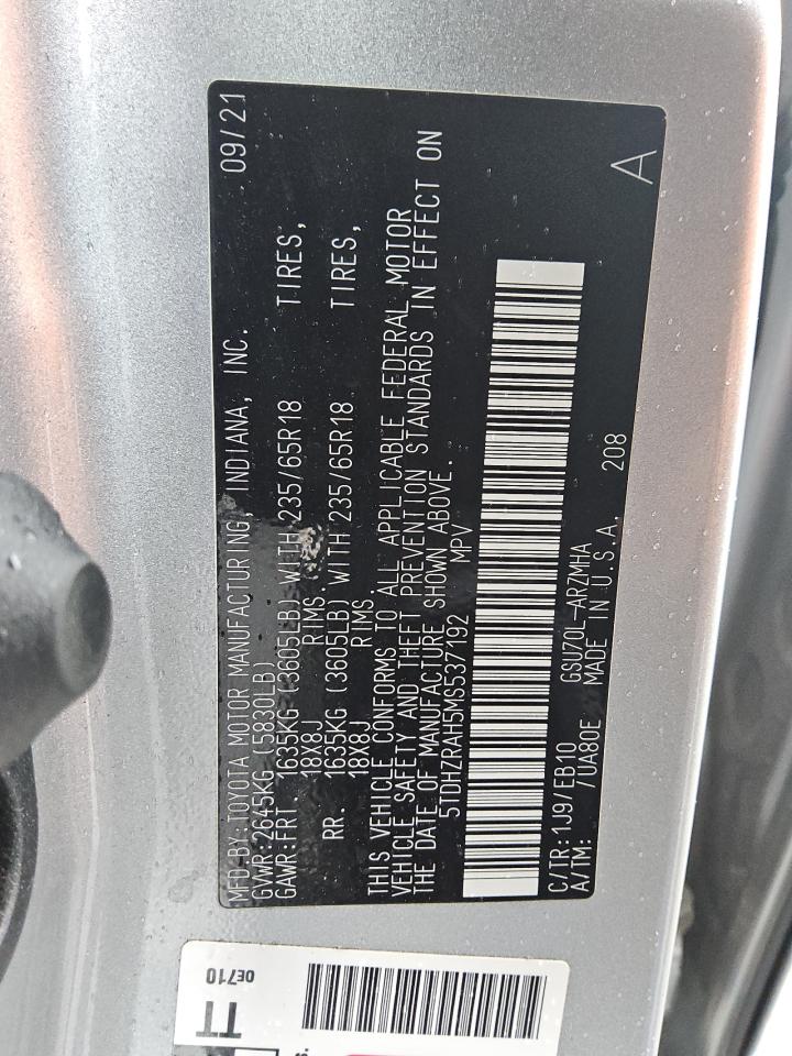 2021 Toyota Highlander - Image 13