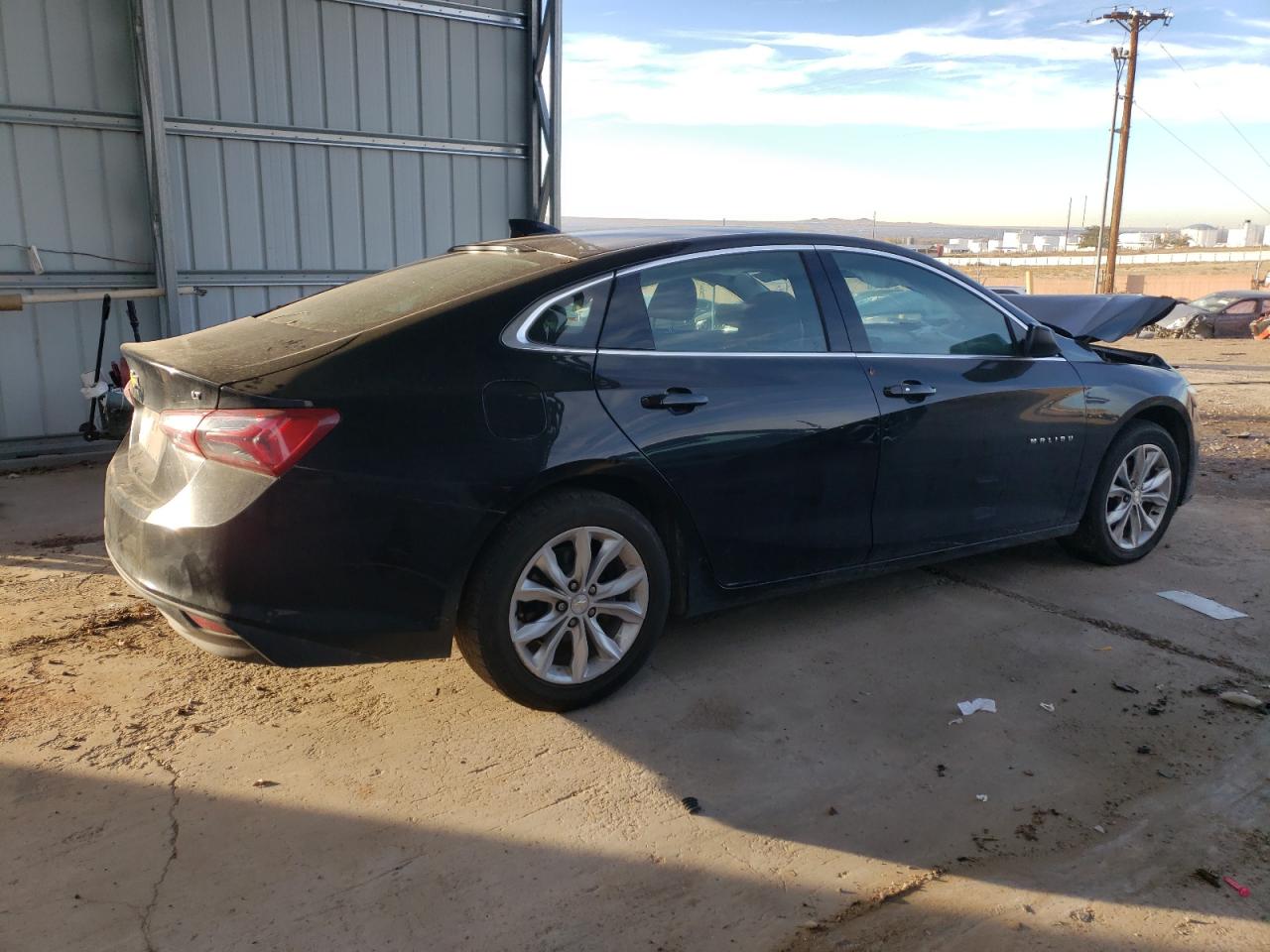 2021 Chevrolet Malibu - Image 3