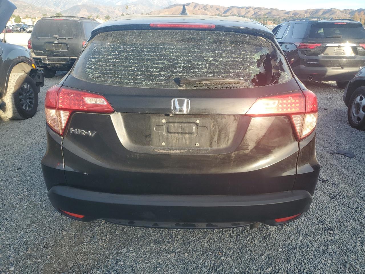 2017 Honda Hr-V Lx VIN: 3CZRU5H39HG702536 Lot: 81636244