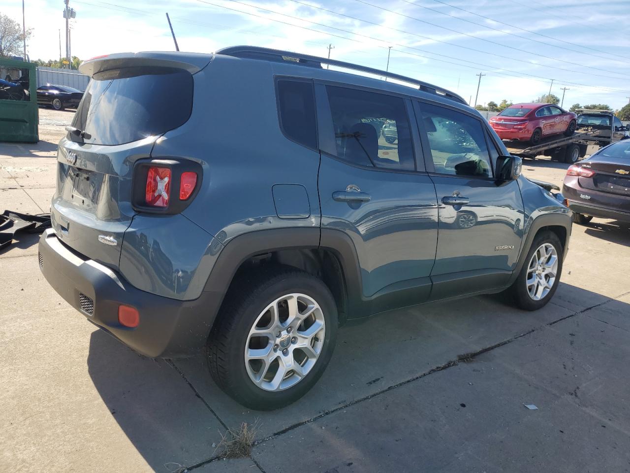 2018 Jeep Renegade - Image 3