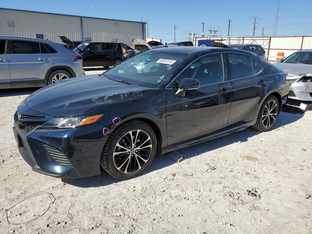 2018 TOYOTA CAMRY