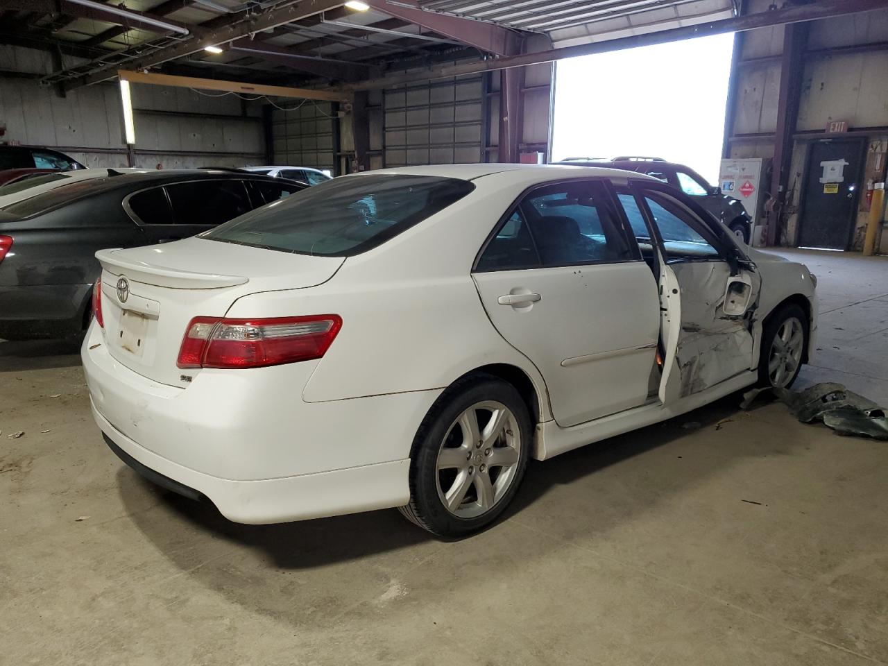 2009 Toyota Camry - Image 3