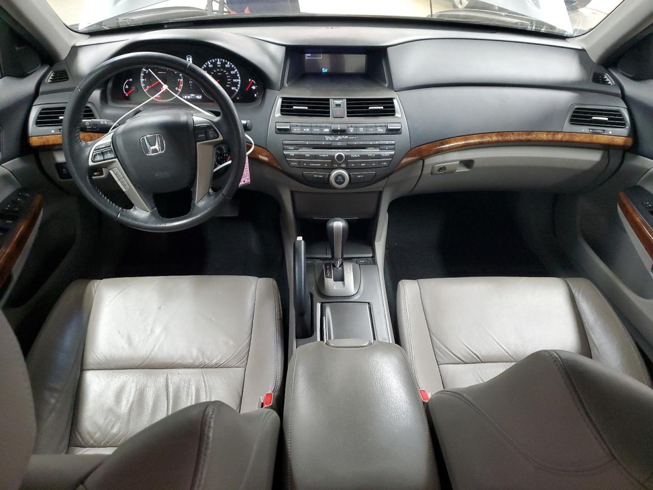 2012 Honda Accord - Image 8