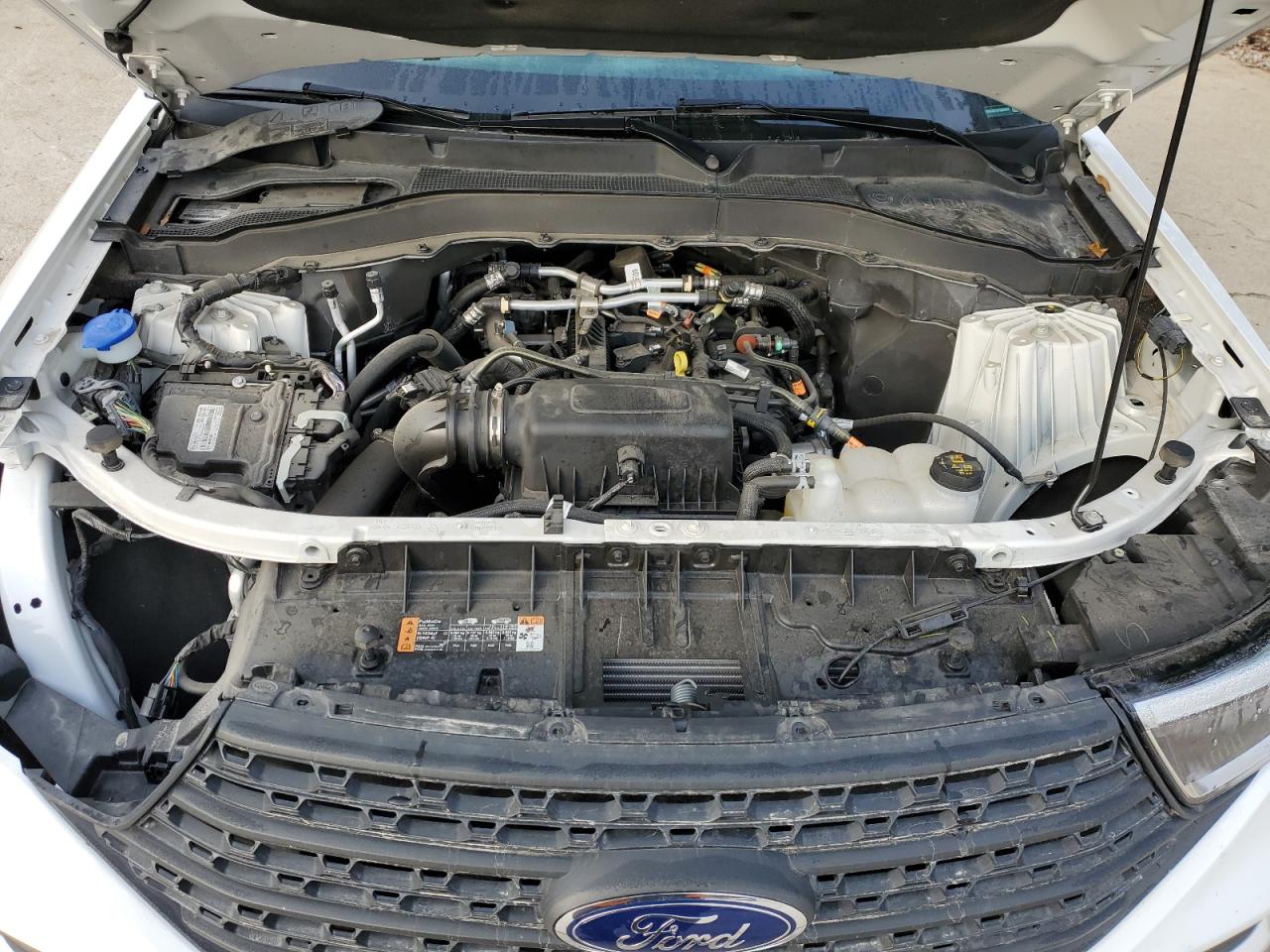2023 Ford Explorer - Image 12