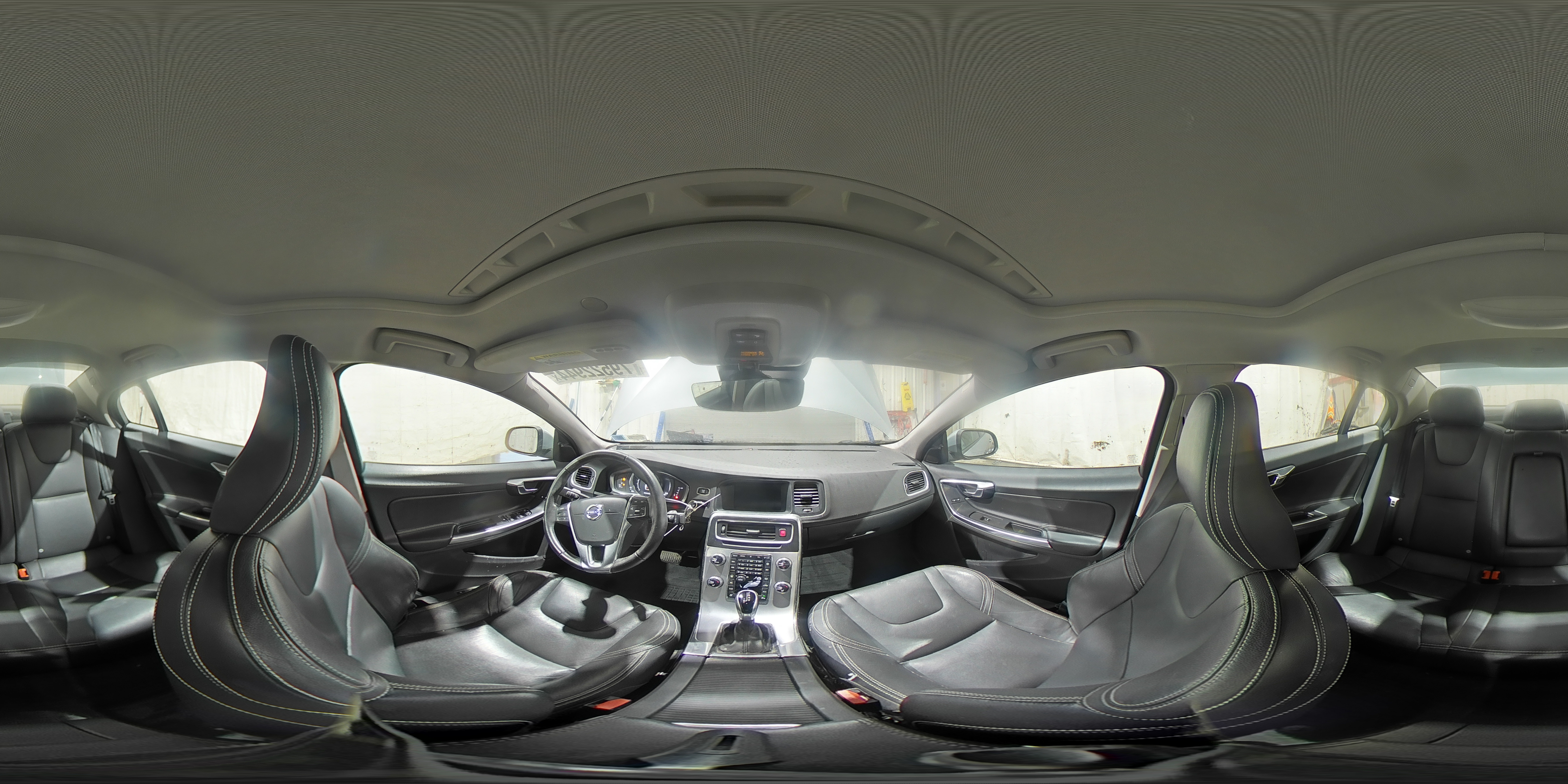 2017 Volvo S60 - Image 15
