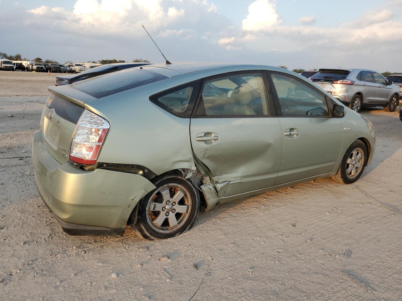 2007 Toyota Prius VIN: JTDKB20U677672602 Lot: 79467994