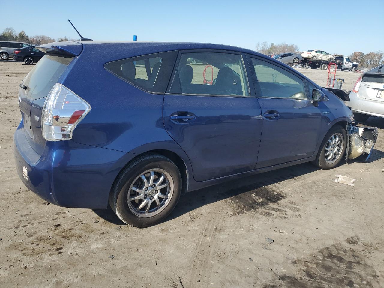 VIN JTDZN3EU0D3278245 2013 TOYOTA PRIUS no.3