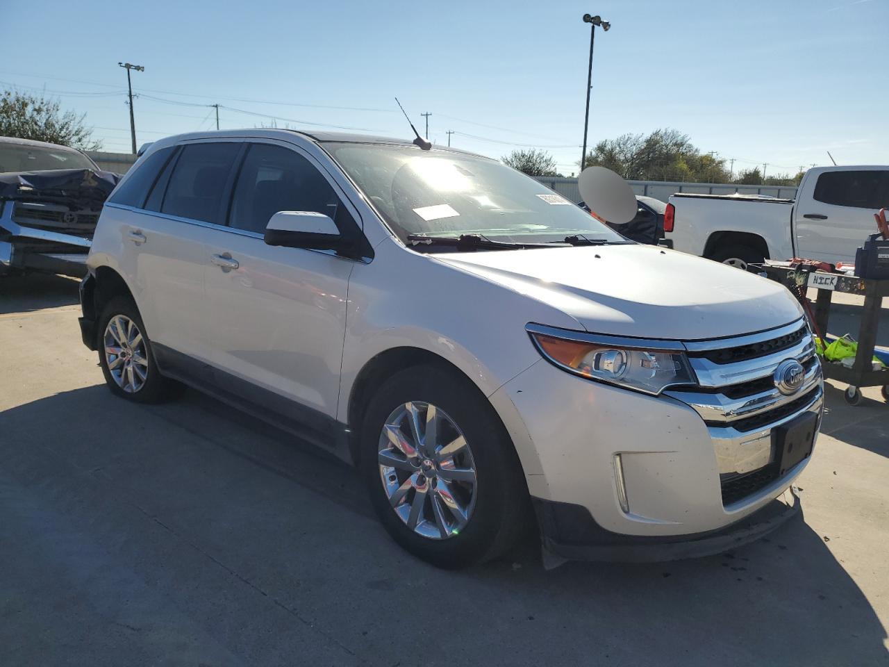 2013 Ford Edge - Image 4