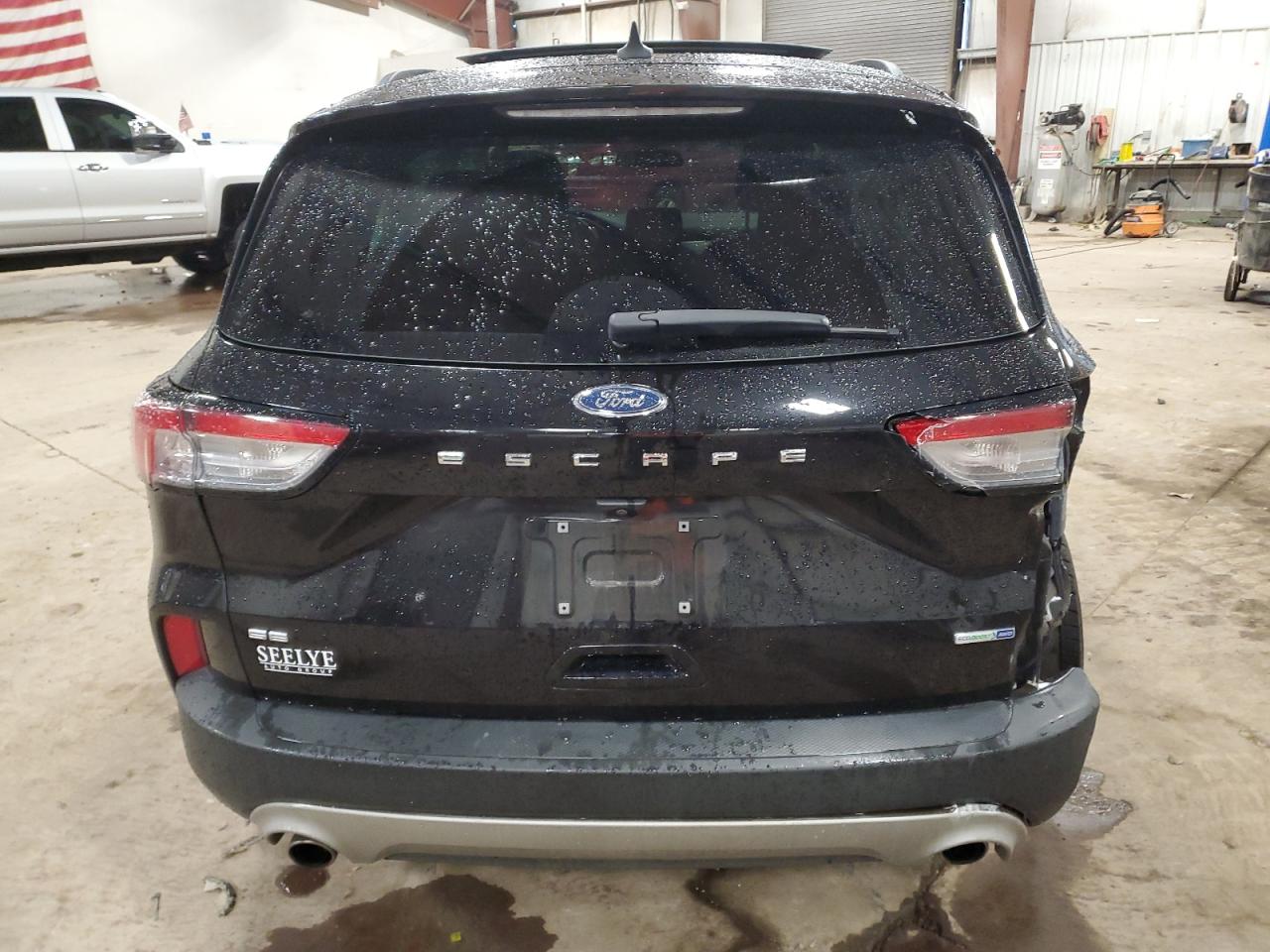 2020 Ford Escape - Image 6