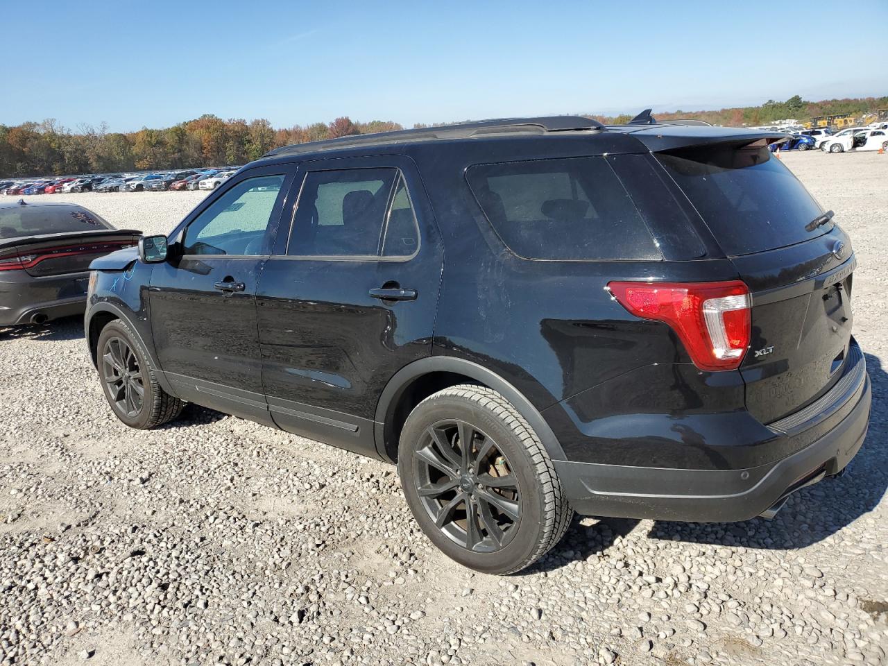 2018 Ford Explorer - Image 2