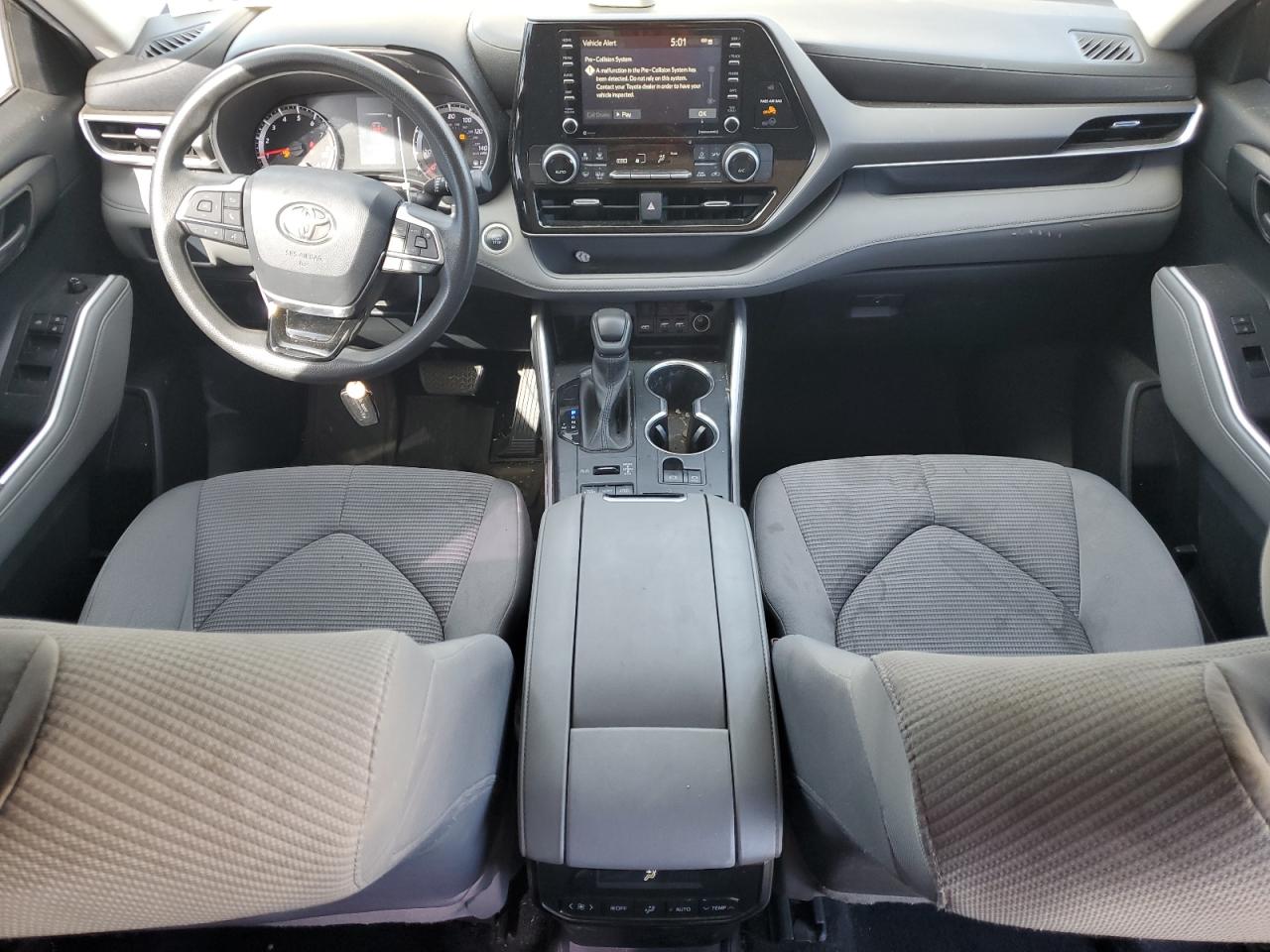 2021 Toyota Highlander - Image 8