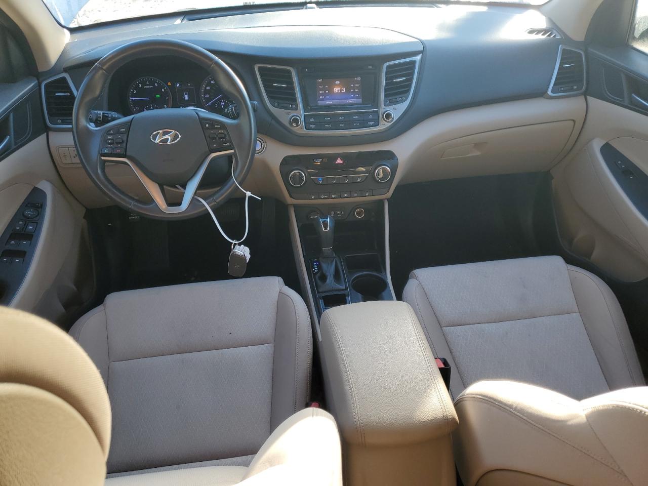 2016 Hyundai Tucson - Image 8