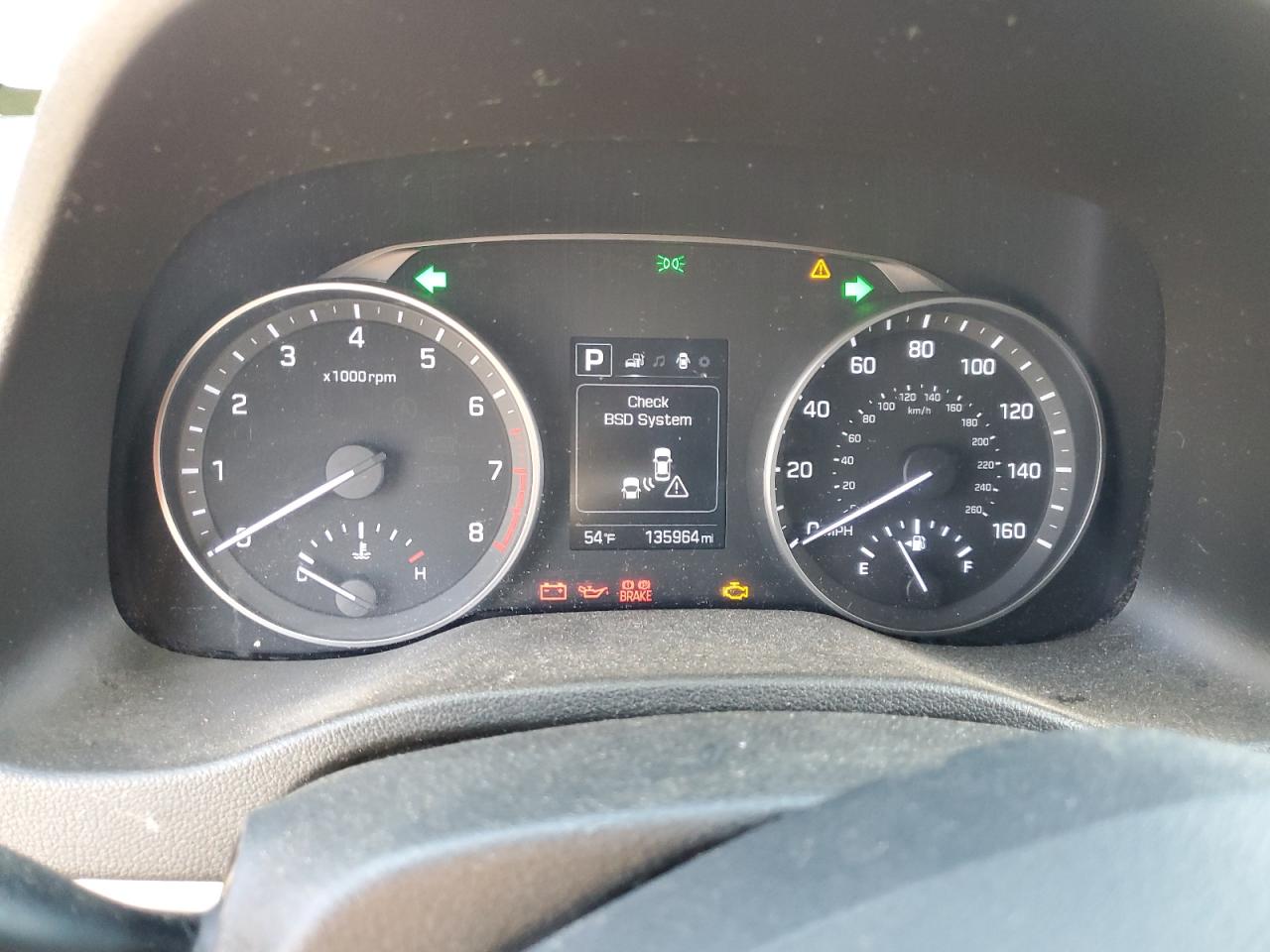 2018 Hyundai Elantra - Image 9