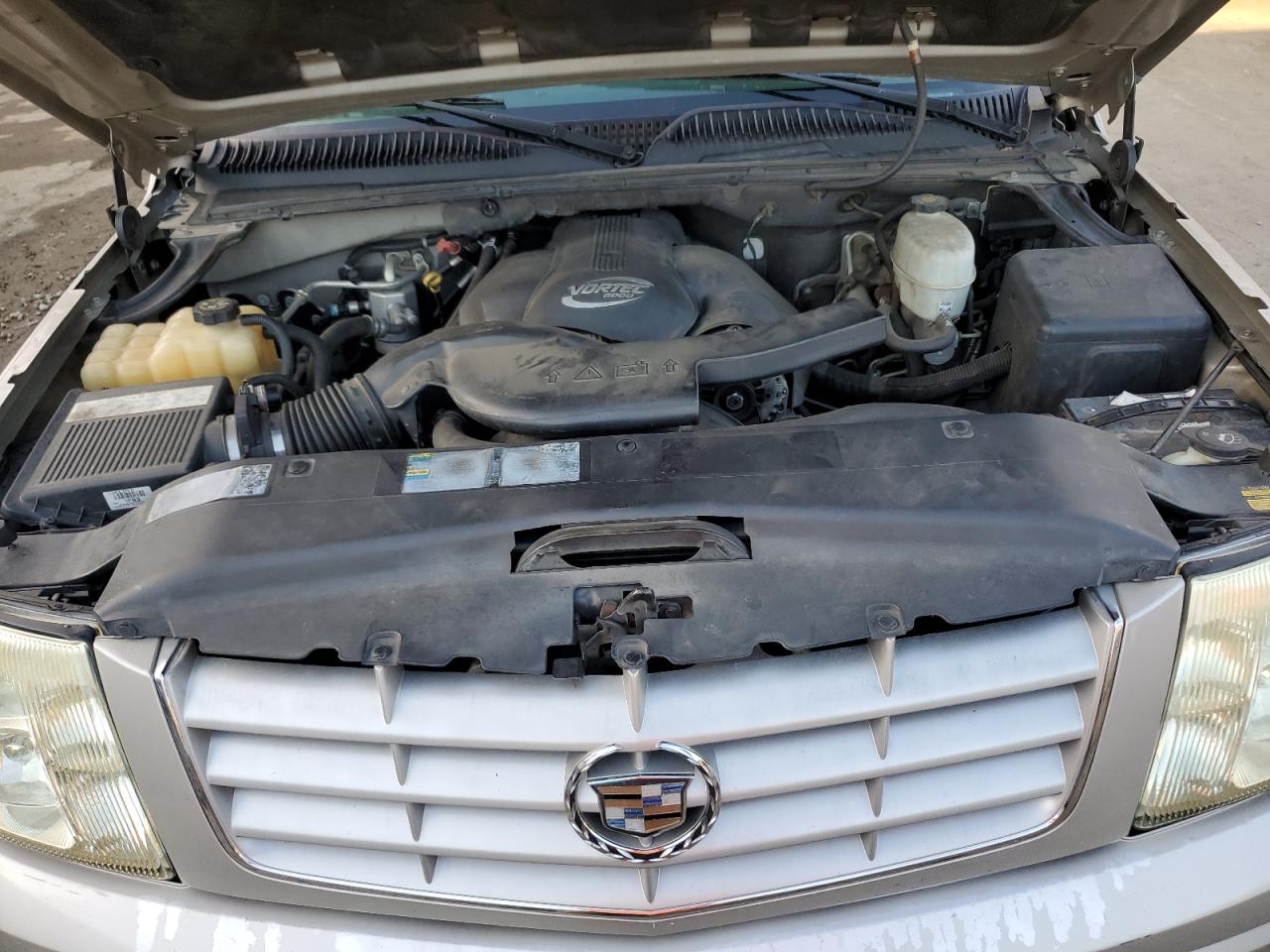 2004 Cadillac Escalade Luxury VIN: 1GYEK63N44R180735 Lot: 80145184