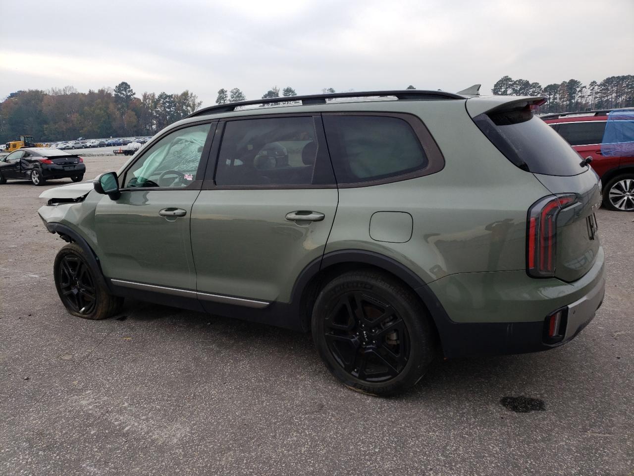 2023 Kia Telluride - Image 2