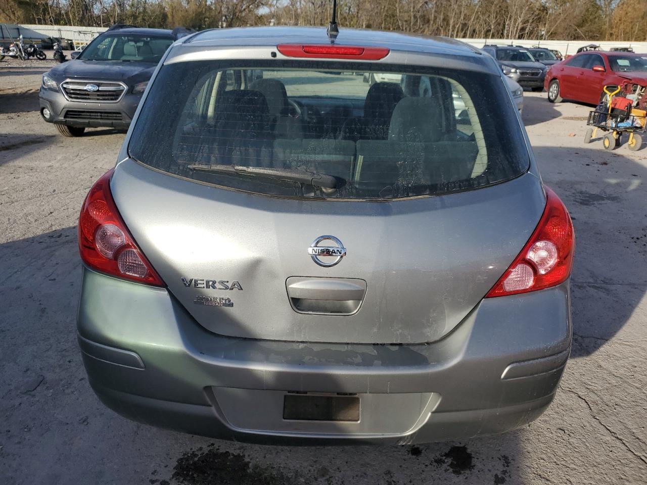 2011 Nissan Versa - Image 6