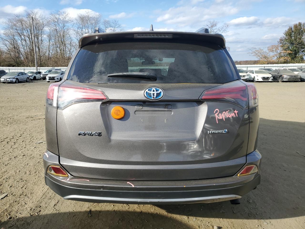 2017 Toyota Rav4 Hv Le VIN: JTMRJREV2HD113076 Lot: 79158304