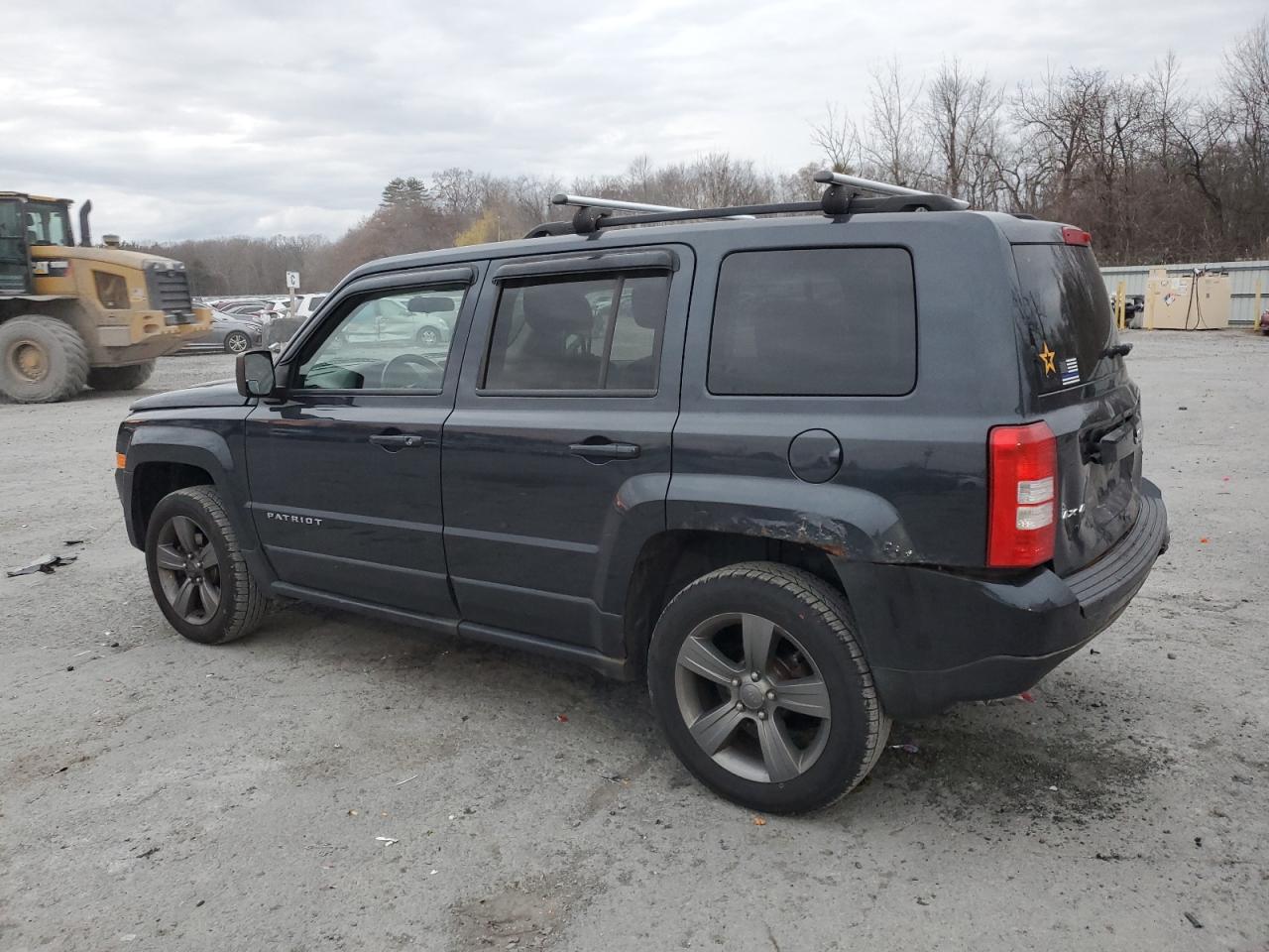 VIN 1C4NJRFB5FD207646 2015 JEEP PATRIOT no.2