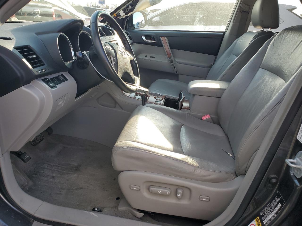 2009 Toyota Highlander - Image 7