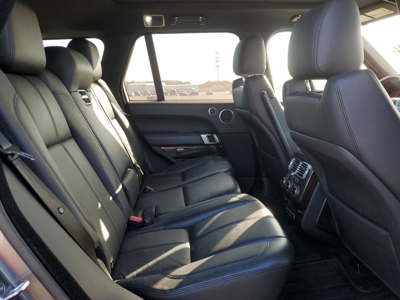 2016 Land Rover Range Rover - Image 11