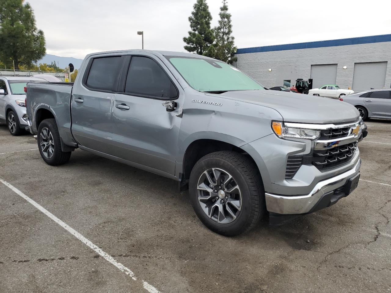 2023 Chevrolet Silverado - Image 4